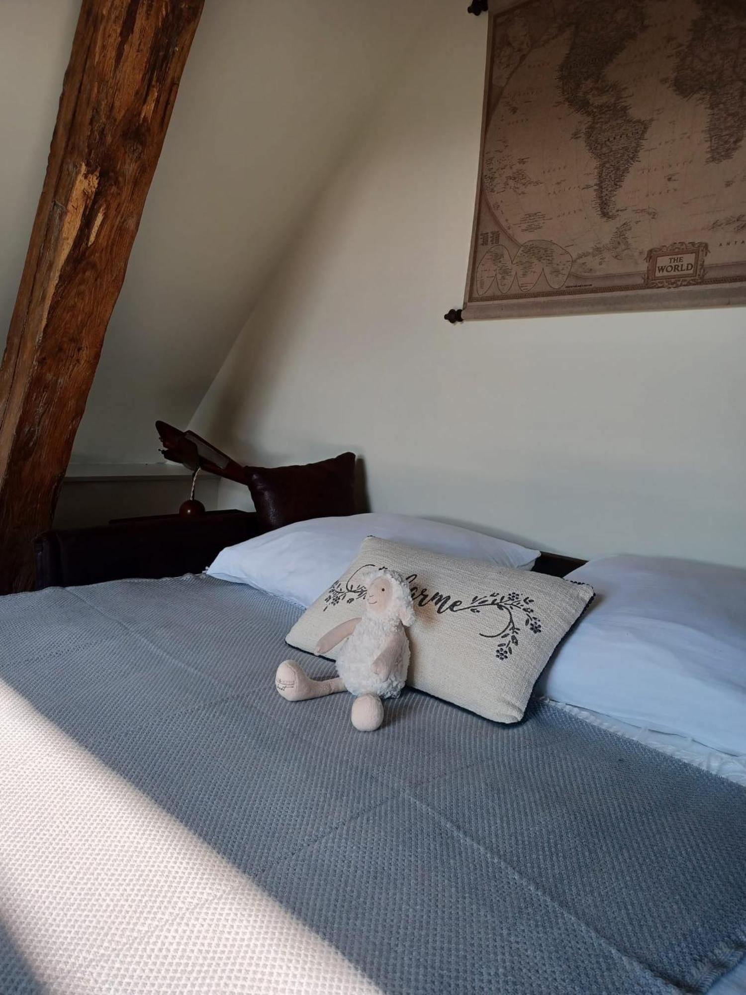 Chambre D'Hotes "Au Bord De Loire" La Marche Exterior foto